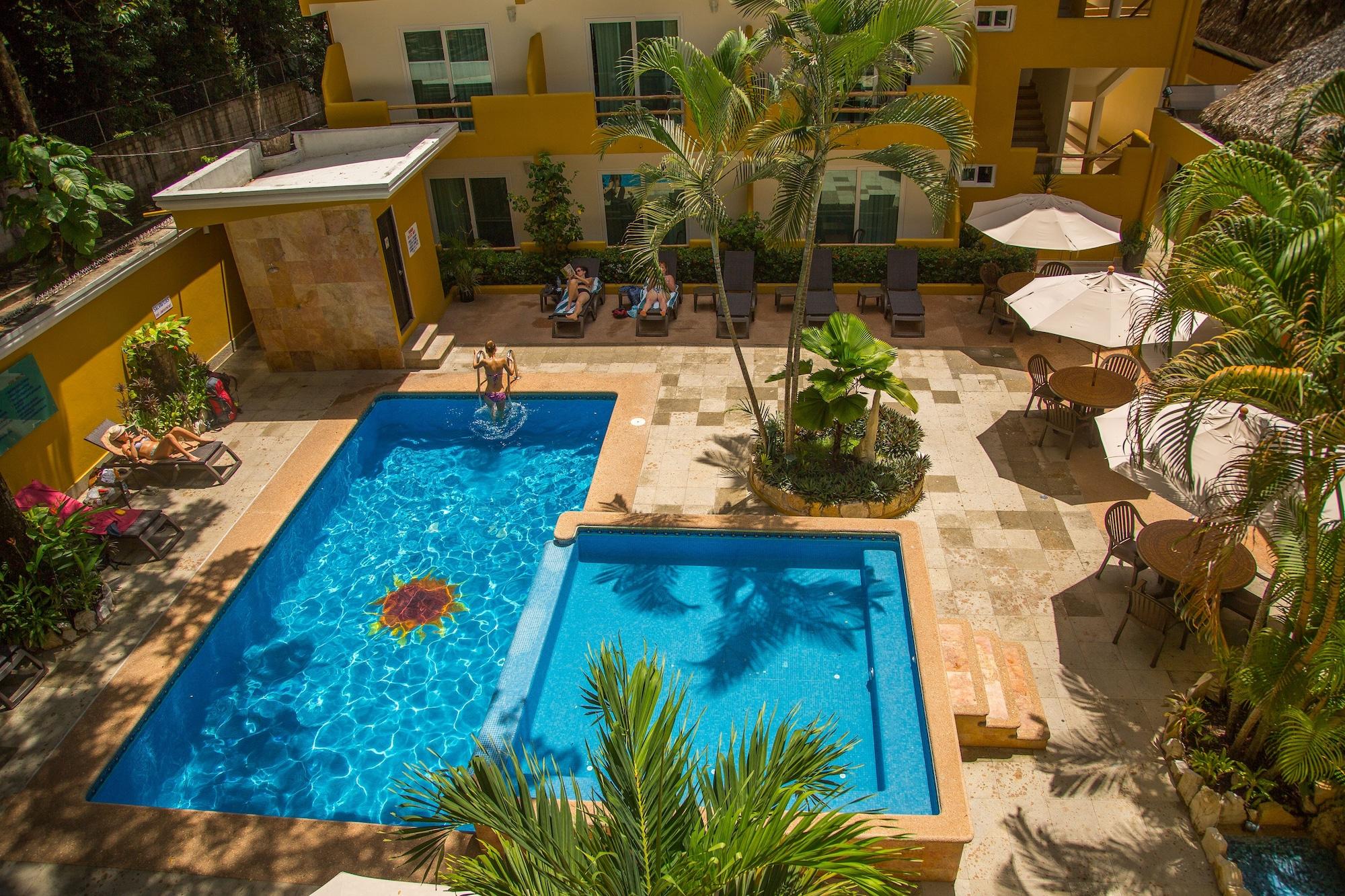 Hotel Chablis ปาเลงเก ภายนอก รูปภาพ