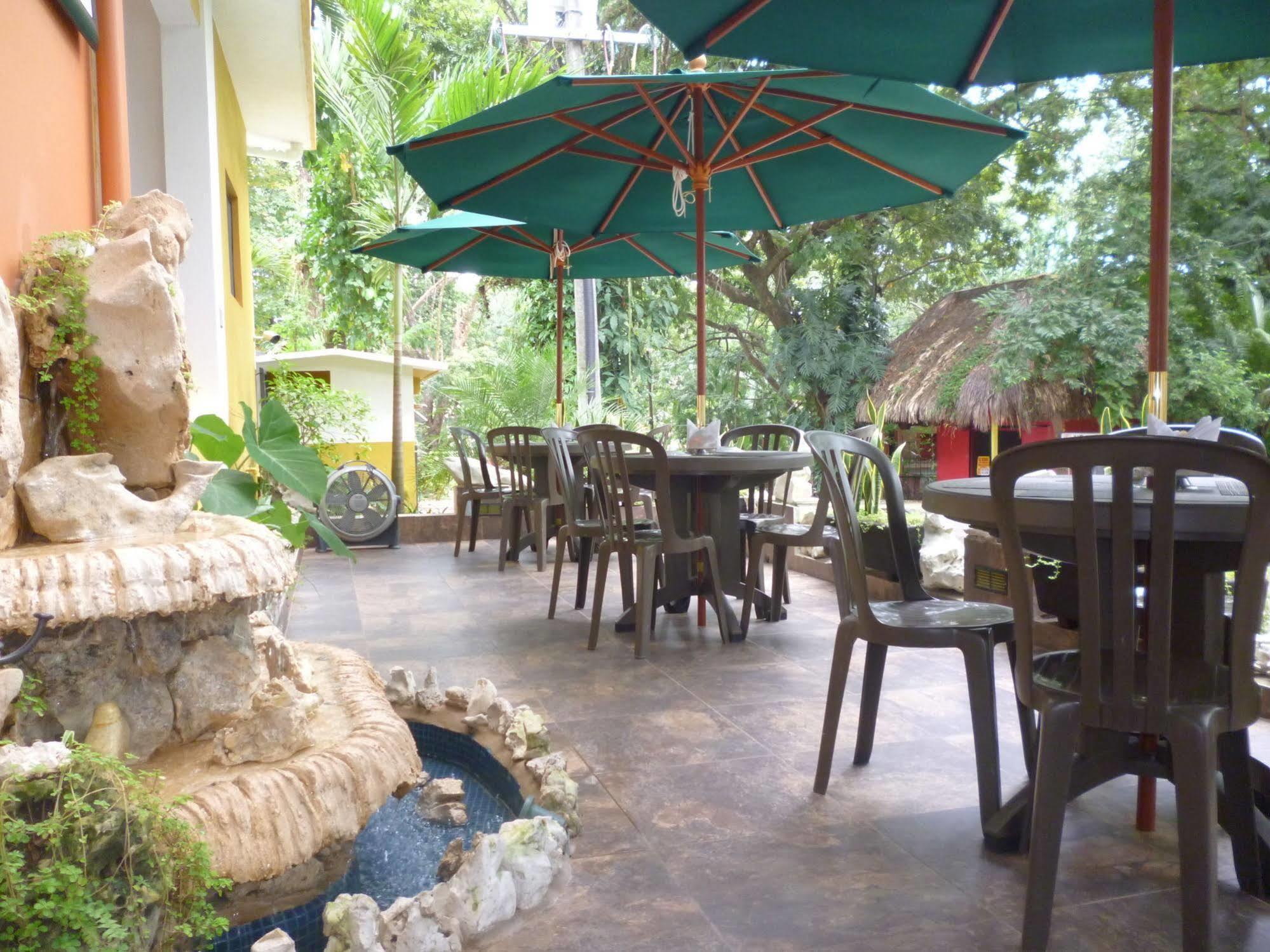 Hotel Chablis ปาเลงเก ภายนอก รูปภาพ